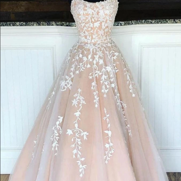 Gorgeous Pink A-Line Prom Dress with Appliques and Split main image 1