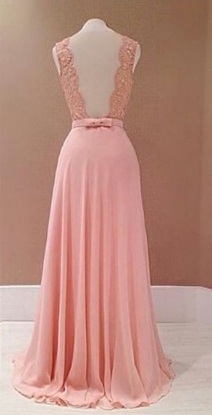 A-Line/Elegant V-neck Long Sleeves Applique Ruched Satin Chiffon Prom Dresses